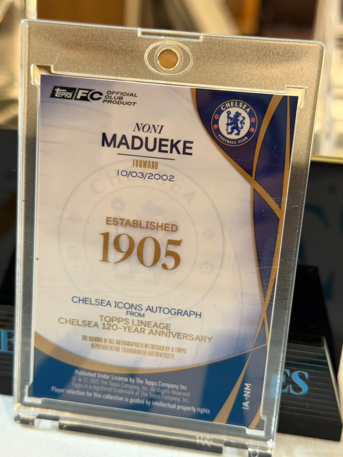 Noni Madueke 91/99 Lineage Autograph – Topps Lineage Chelsea 120-Year Anniversary – Chelsea trading card, back