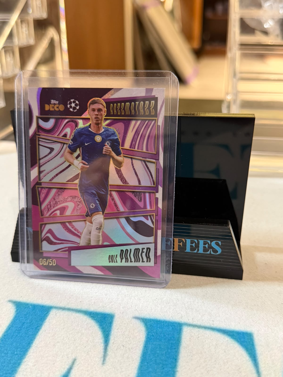 Cole Palmer 06/50 Razzmatazz – 2024-25 Topps Deco UEFA Club Competitions – Chelsea trading card, front