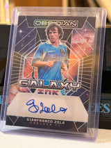 Gianfranco Zola 20/25 Galaxy Ink Autograph – 2024-25 Panini Obsidian – Chelsea trading card, front