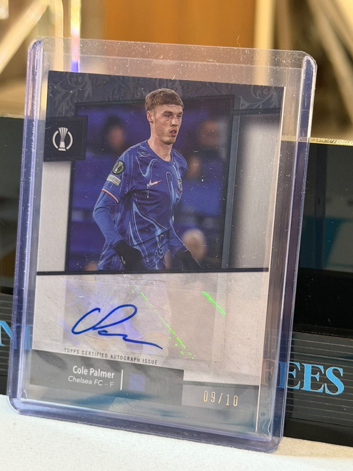 Cole Palmer 09/10 Archival Autograph – Topps Museum Collection UEFA Club Competitions – Chelsea trading card, front