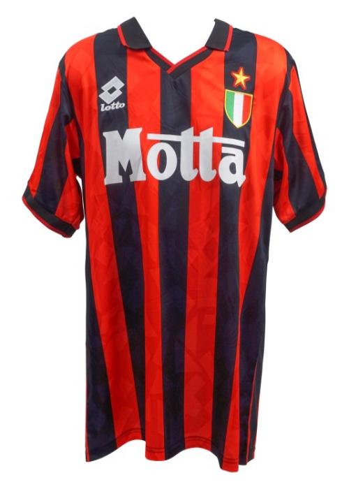 Paolo Maldini Signed AC Milan Retro Replica Shirt, signature detail