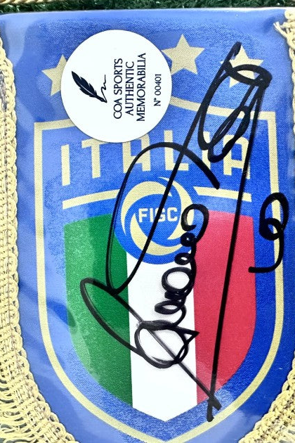 Close-up of Francesco Totti's signature on the Italy mini pennant