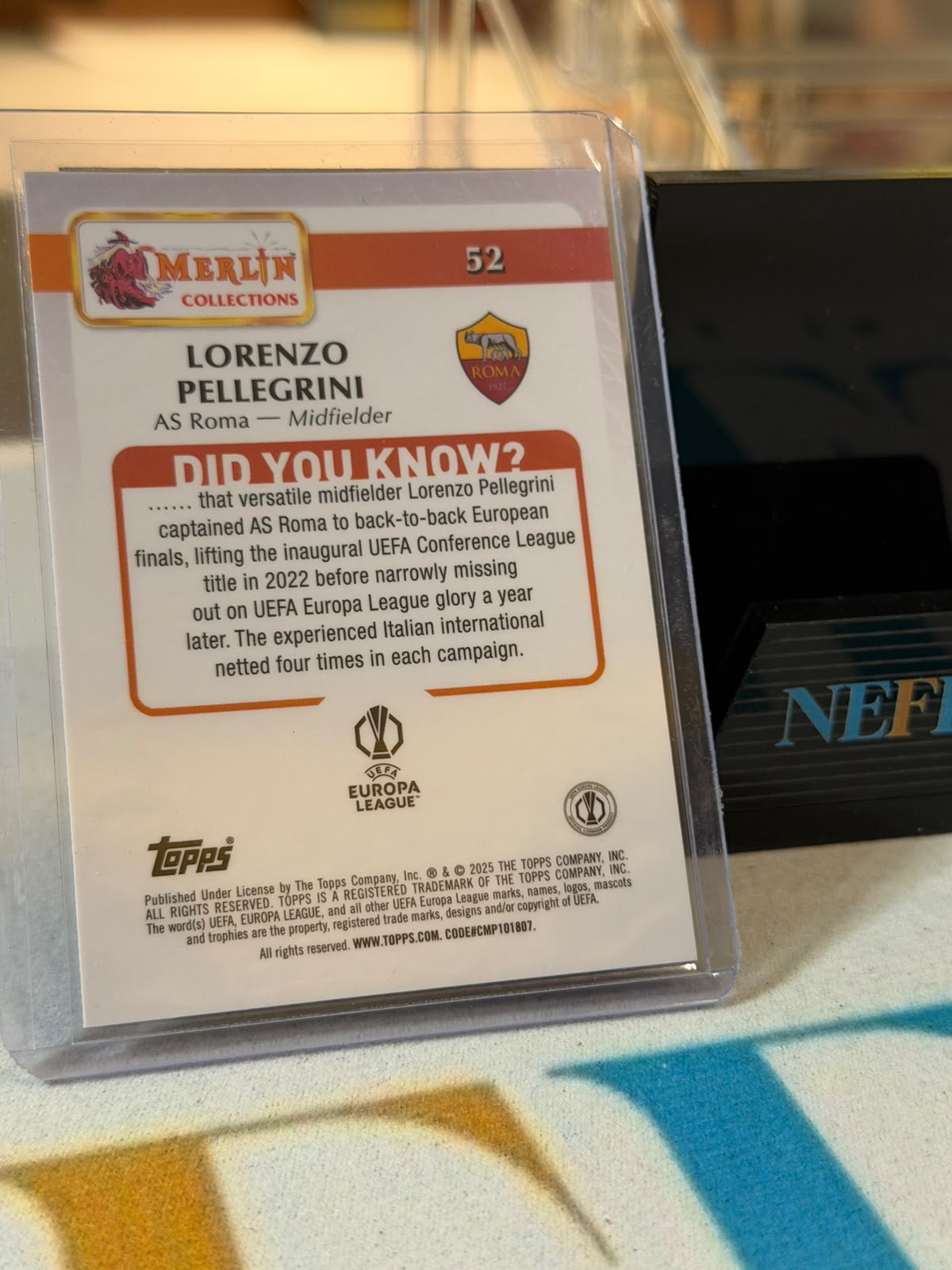 Lorenzo Pellegrini Blue Refractor Parallel – 2024-25 Topps Merlin Collections UEFA – AS Roma trading card, back
