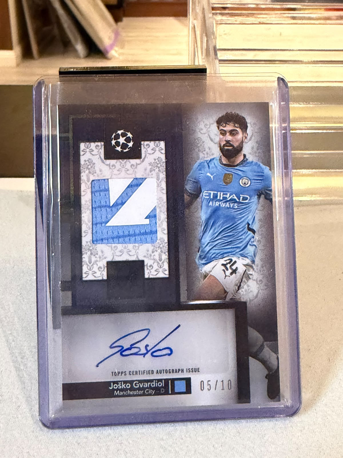 Josko Gvardiol 05/10 – Museum Autograph Relics (Black Diamond) – 2024-25 Topps Museum… – Manchester City trading card, front