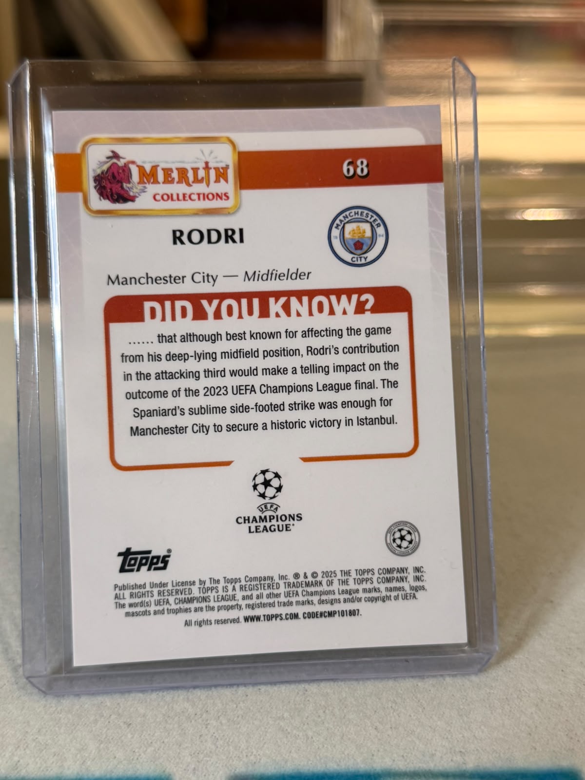 Rodri 23/30 #68 – Merlin (Rainbow Refractor) – 2024-25 Topps Merlin UEFA Club Competiti… – Manchester City trading card, back