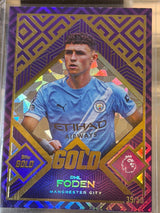 Phil Foden 39/50 – Gold – 2025-26 Topps FC Manchester City – Manchester City trading card, front