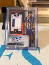 Rodrigo Mora 04/25 #MAR-RM – Autograph Relic (Ruby) – 2024-25 Topps Museum Collection UEFA Cl… – FC Porto trading card, front