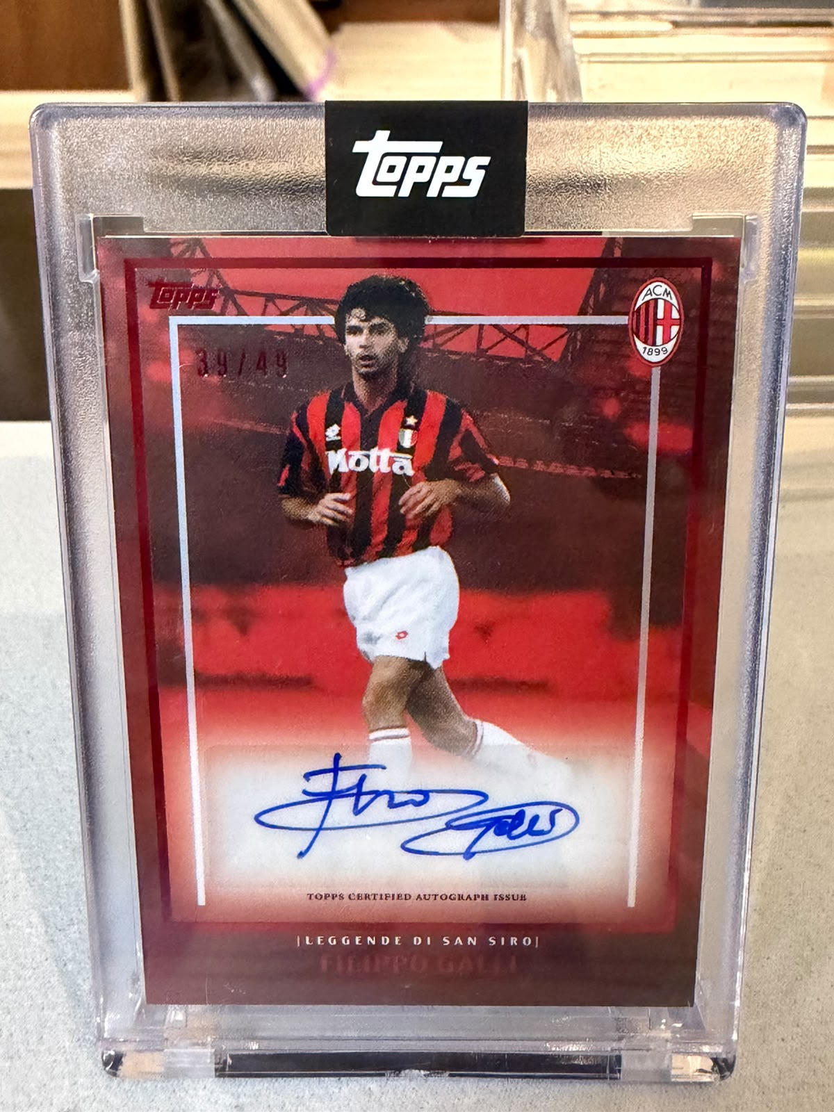 Filippo Galli Leggende di San Siro Autograph (Red) – 2024-25 Topps AC Milan 125° Anniversario – AC Milan trading card, front