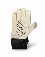 Glove signed by Claudio Taffarel