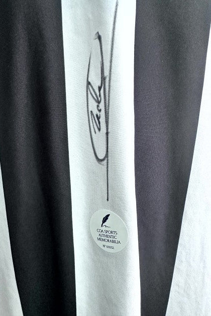 Zinedine Zidane Signed Juventus Shirt 2017/18, signature detail