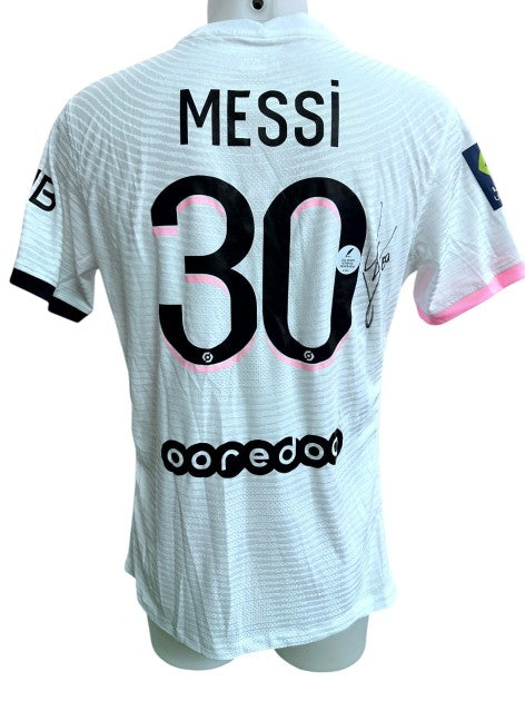 Lionel Messi Signed PSG Away Shirt 2021/22, PSG emblem detail