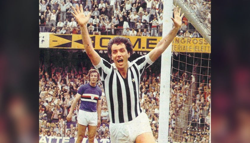 Roberto Bettega Signed Juventus Retro Shirt 1977, additional detail view
