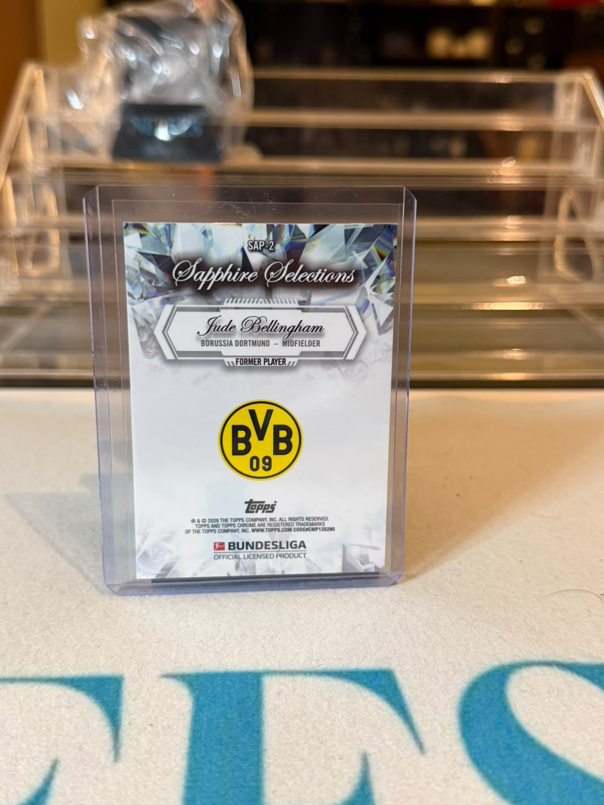 Jude Bellingham Borussia Dortmund, 2026 Topps Chrome Bundesliga, Sapphire Selections SAP-2 gold crystal refractor parallel, serial 62/75, back