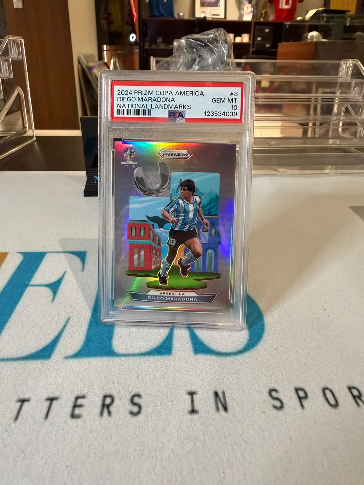 Diego Maradona National Landmarks #8 – Argentina trading card, front