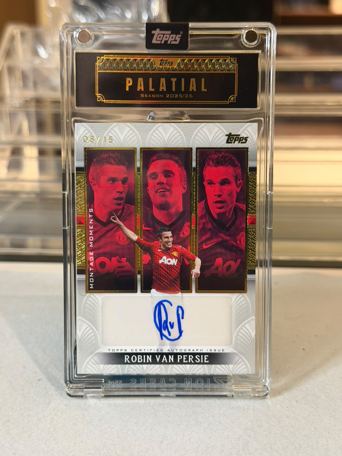 Robin van Persie Manchester United 2025/26 Topps Palatial Montage Moments Autograph card #MM-VP 08/15 front