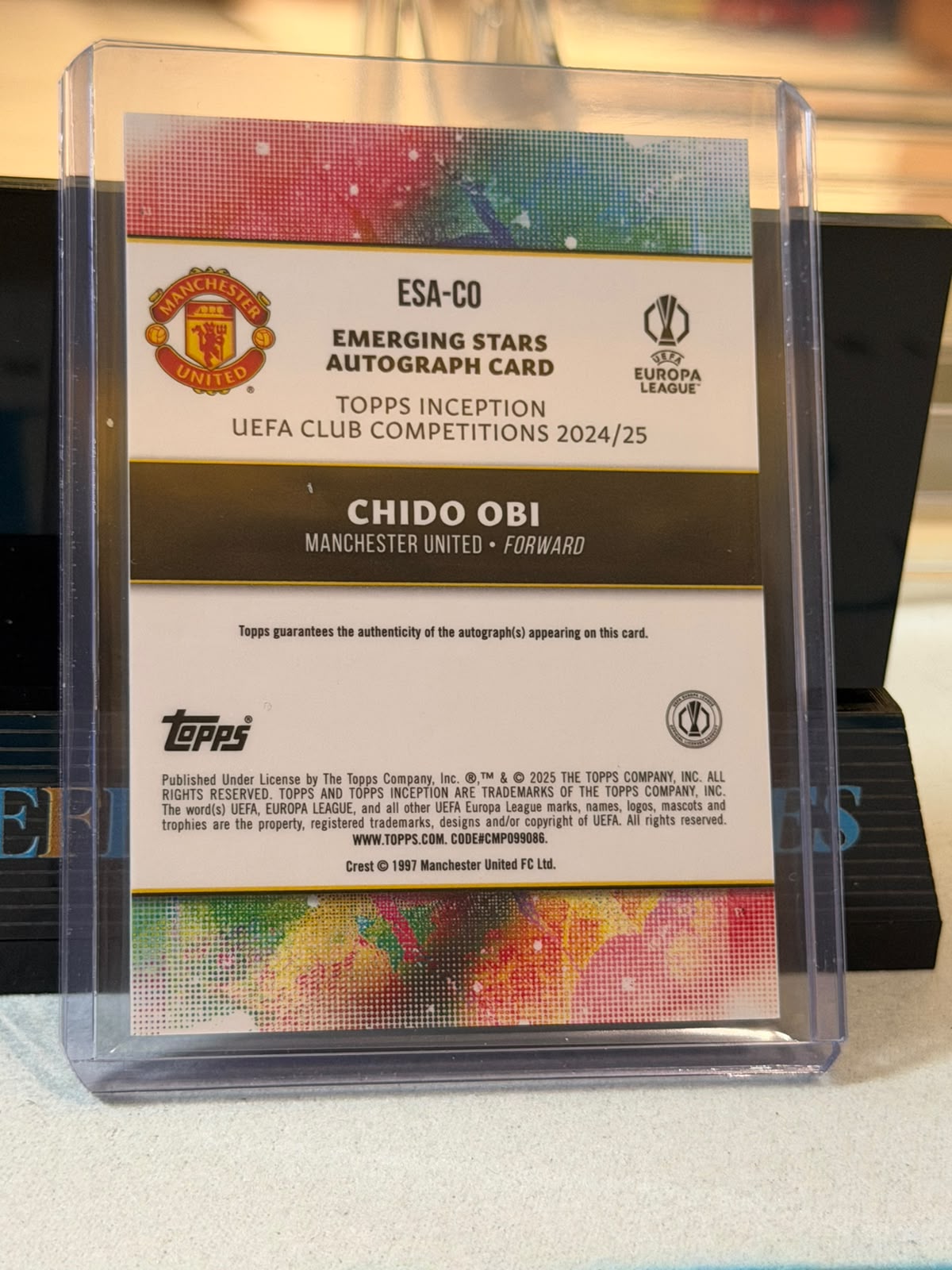 Chido Obi 46/75 – Emerging Stars Autograph (Pink) Manchester United trading card, back