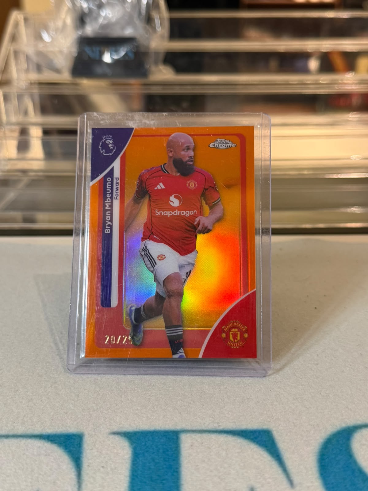 Bryan Mbeumo Manchester United 2025-26 Topps Chrome Premier League Orange Refractor Parallel 20/25 card front