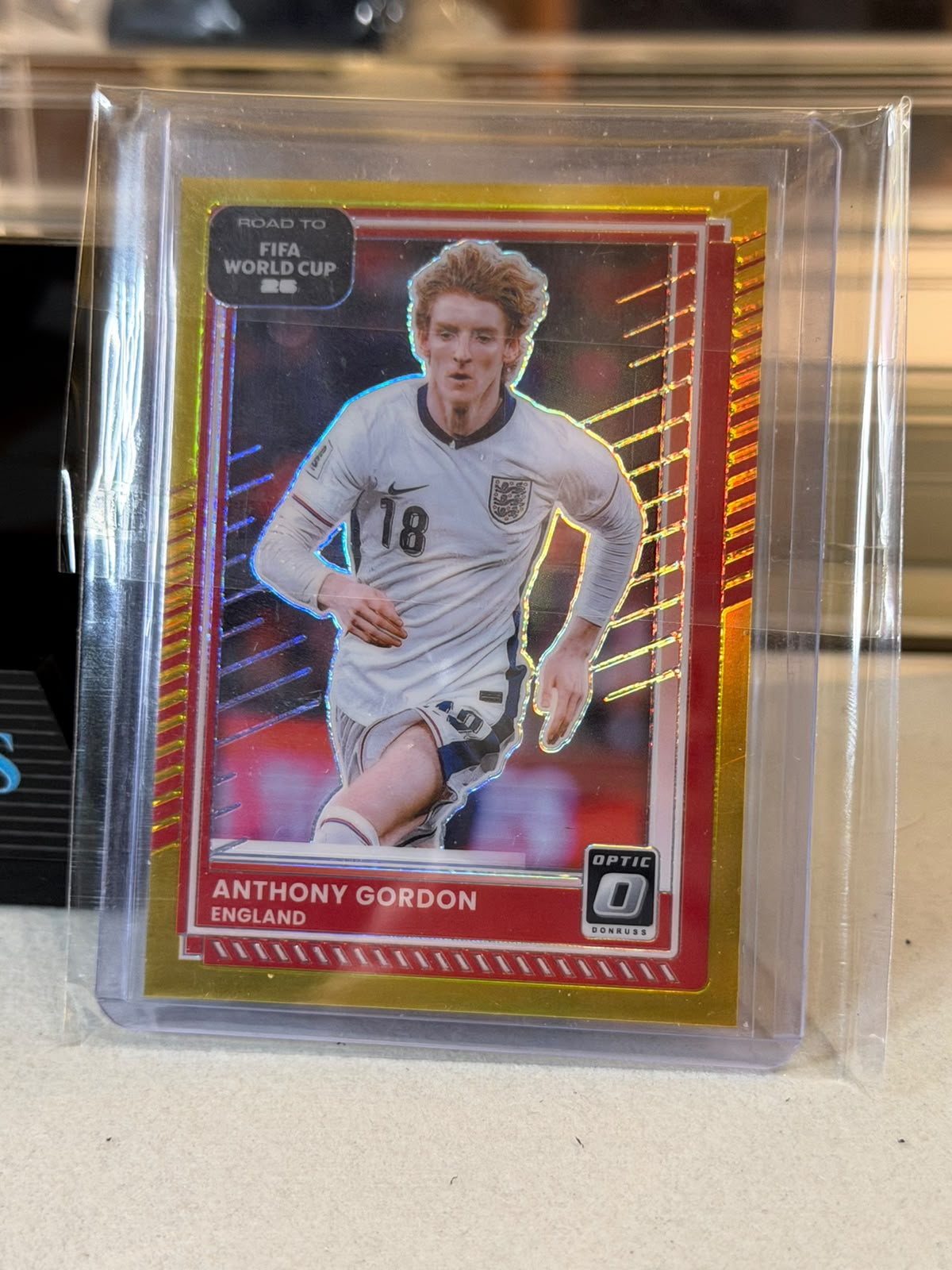 Anthony Gordon England C0000834 back