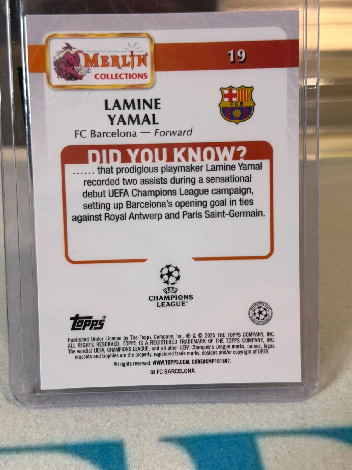 Lamine Yamal 055/250 Base card #19, magenta/crimson foil parallel – Topps Merlin Collections UEFA Club Competitions 2024/25 –