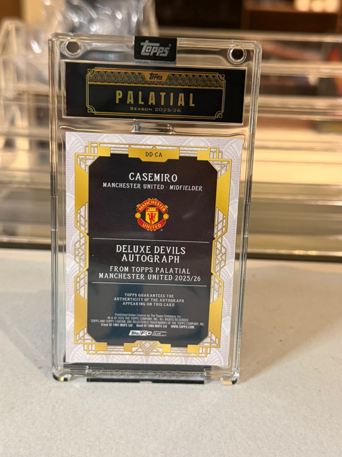 Casemiro Manchester United 2025/26 Topps Palatial Deluxe Devils Autograph card #DD-CA 09/20 back