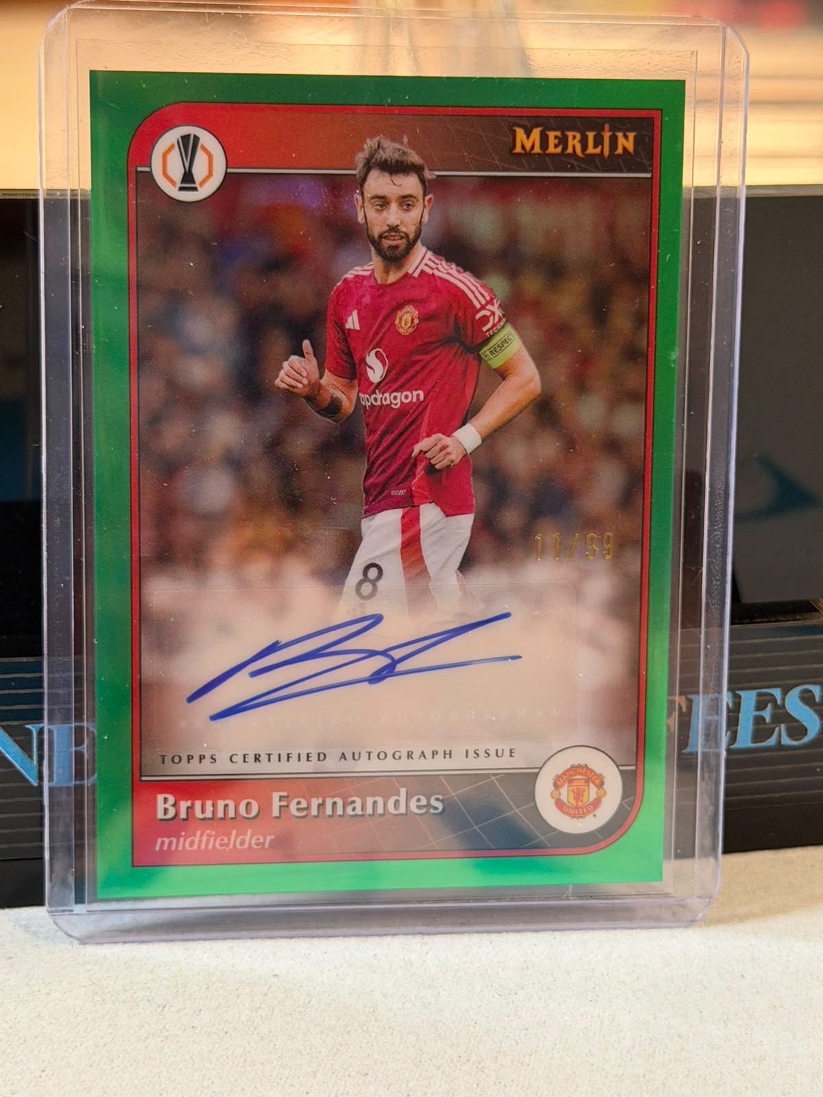 Bruno Fernandes 11/99 – Autograph (Green) Manchester United trading card, front