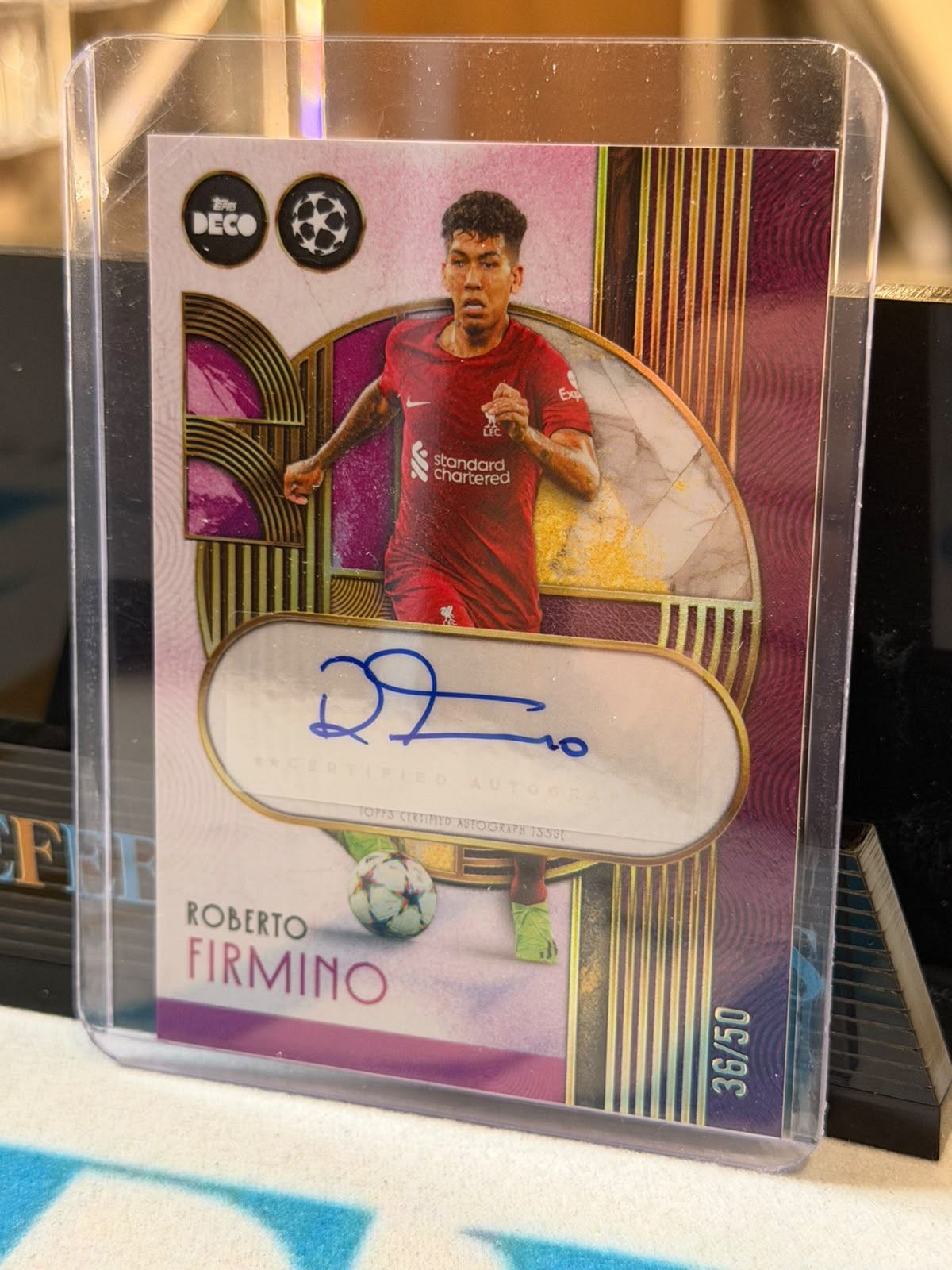 Roberto Firmino 36/50 Legends Autograph – 2025/26 Topps UEFA Club Competitions DECO, front