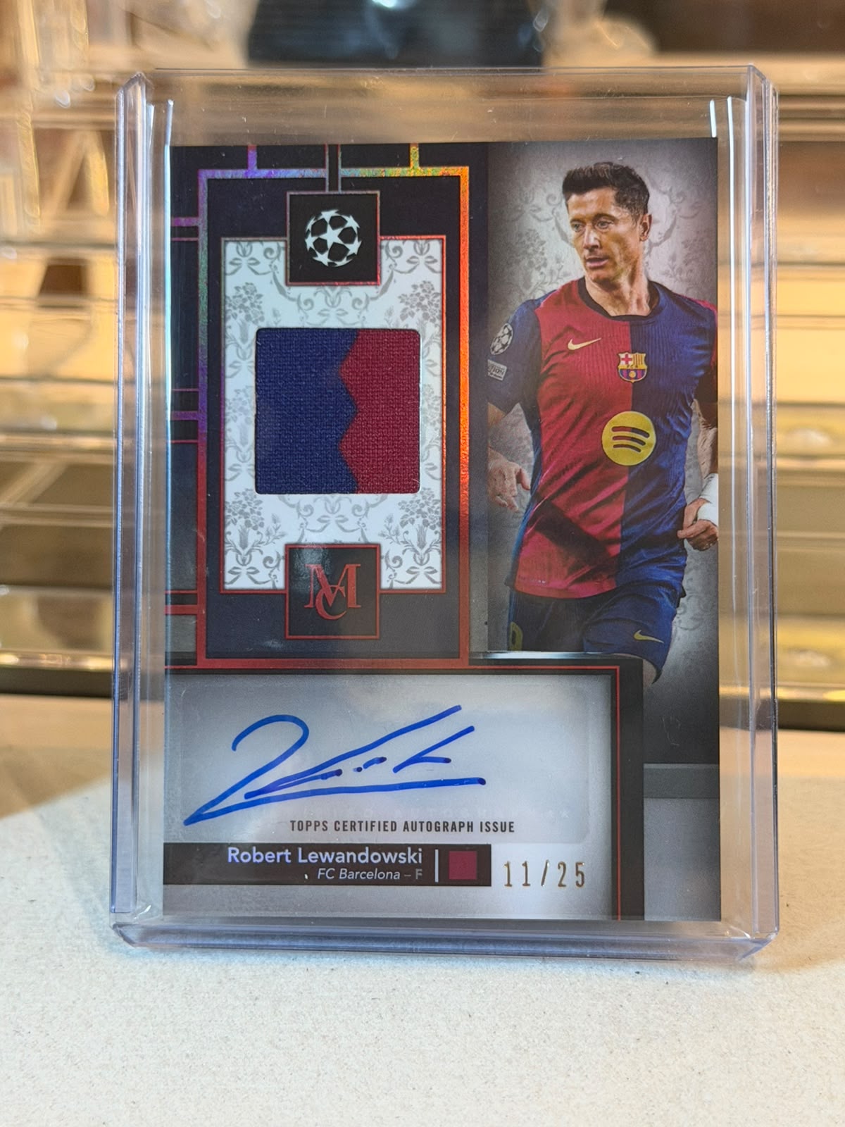 Robert Lewandowski - 2025 Topps Museum Collection UEFA Club Competitions Autograph Relic MAR-RL 11/25 - Front