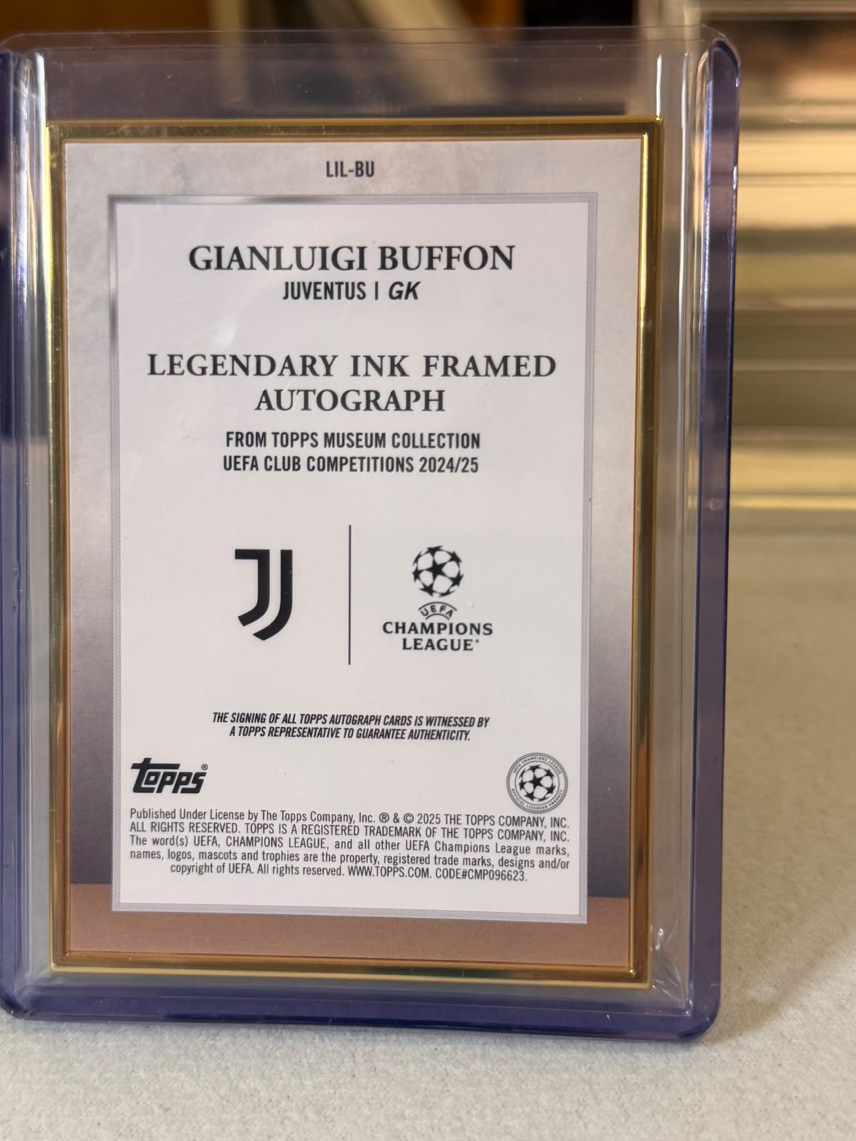 Gianluigi Buffon back - 2024/25 Topps Museum Collection UEFA Club Competitions 16/25