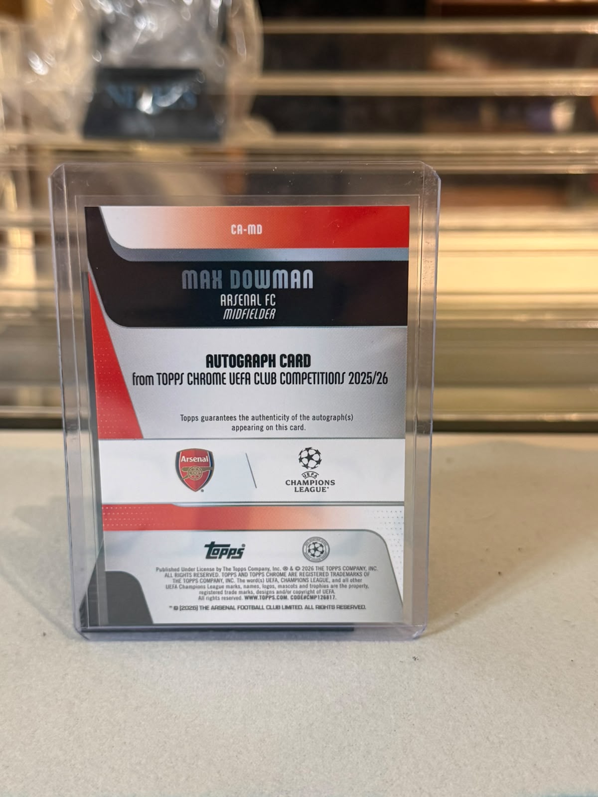 Max Dowman Arsenal 2025-26 Topps Chrome UEFA Club Competitions RC Autograph Purple Cracked Ice Parallel 36/75 - back