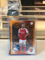 Bukayo Saka front - 2025-26 Topps UEFA Champions League Orange Sparkle Crystal #12 11/25