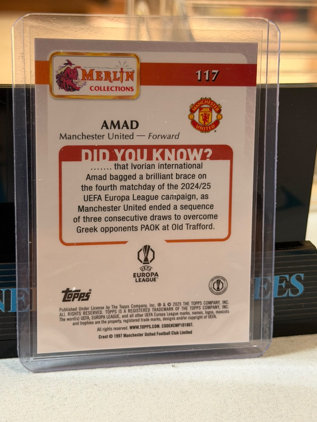 Amad Diallo 01/25 #117 – Orange Manchester United trading card, back