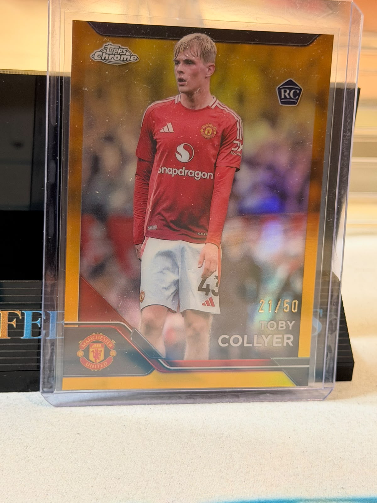 Toby Collyer 21/50 – Gold (MC-10) Manchester United trading card, front