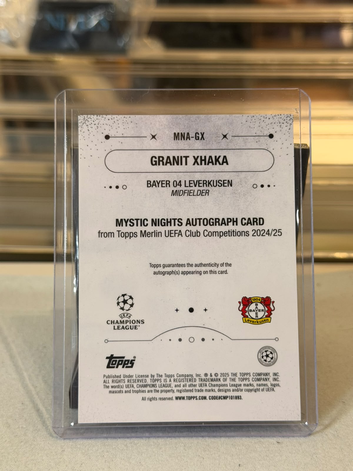 Granit Xhaka - back