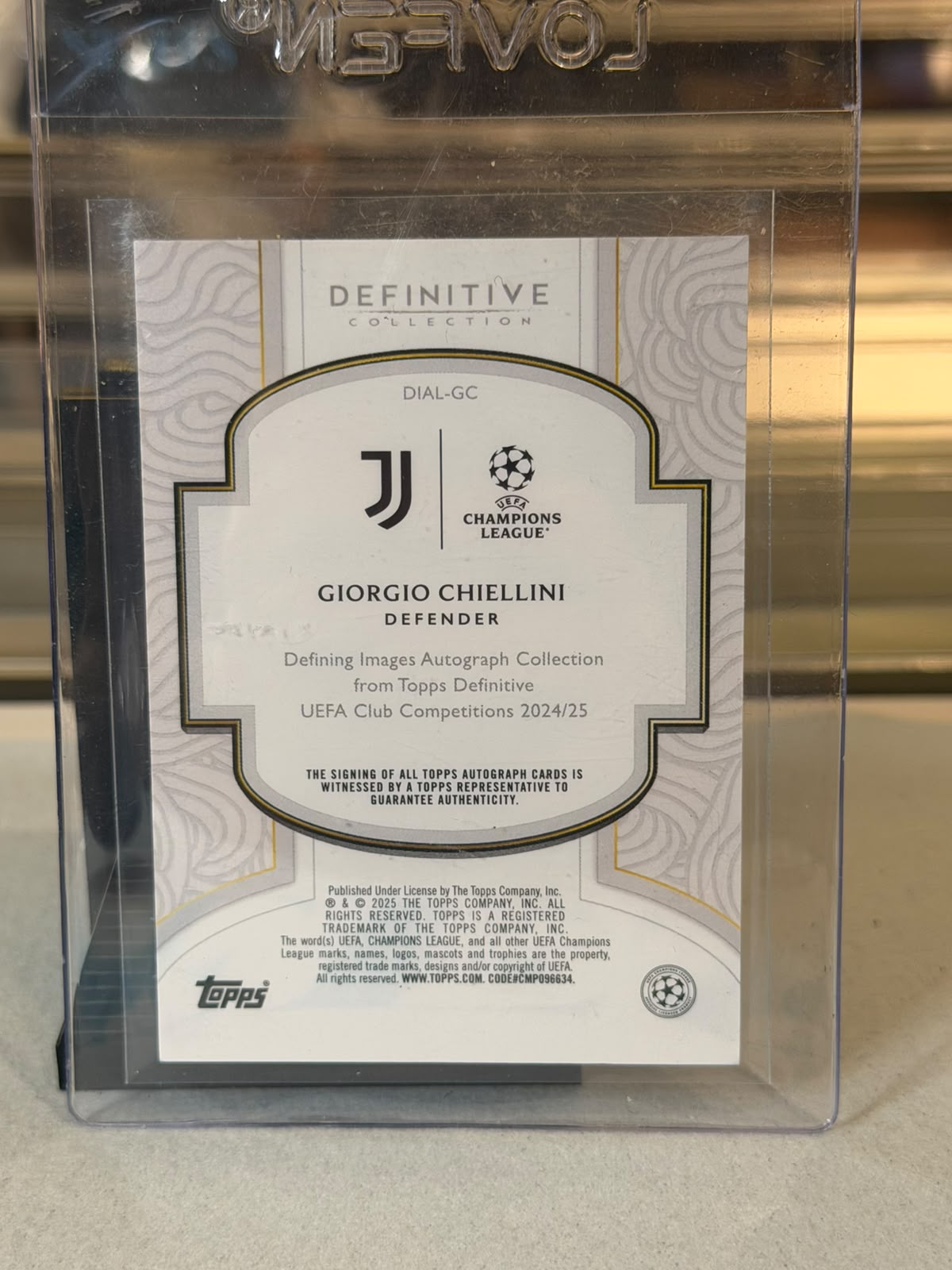 Giorgio Chiellini Juventus 2024/25 Topps Definitive UEFA Club Competitions Defining Images Autograph Collection card #DIAL-GC 21/25 back