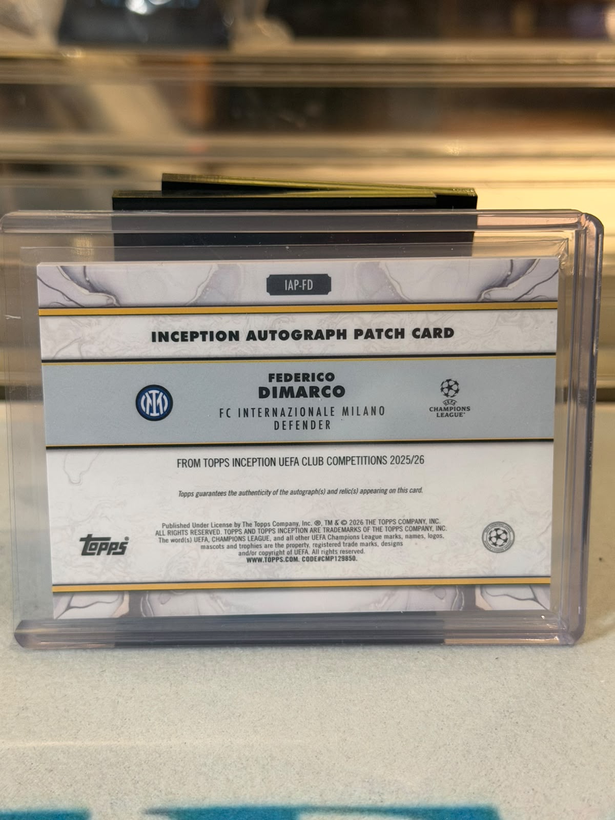 Federico Dimarco back - 2025/26 Topps Inception UEFA Club Competitions Inception Autograph Patch Card #IAP-FD 09/10