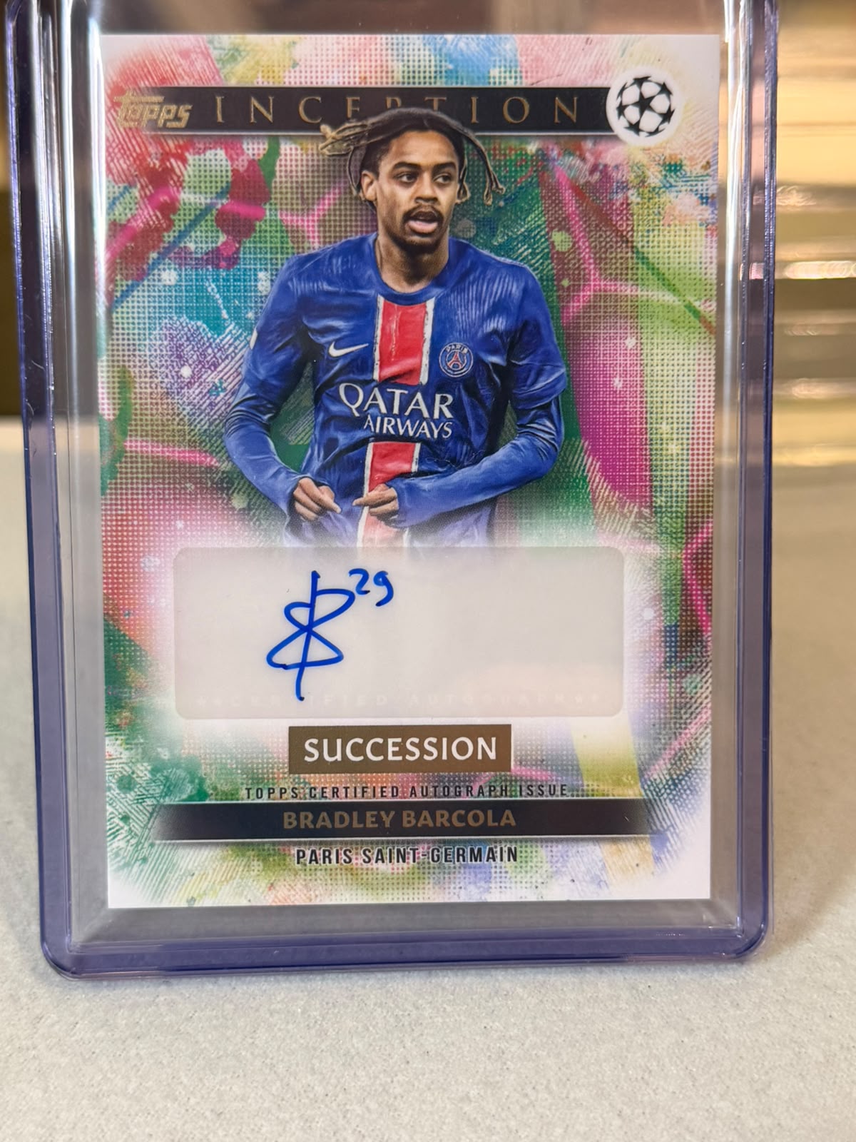 Bradley Barcola Succession Autograph 2024/25 Topps Inception UEFA – PSG trading card, front