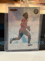 Kobbie Mainoo The Shiny Insert (S-18) Manchester United trading card, front