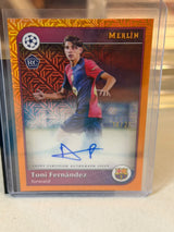 Toni Fernández 16/25 Rookie Autograph, orange/gold mosaic parallel – Topps Merlin UEFA Club Competitions 2024/25 – FC Barcelo