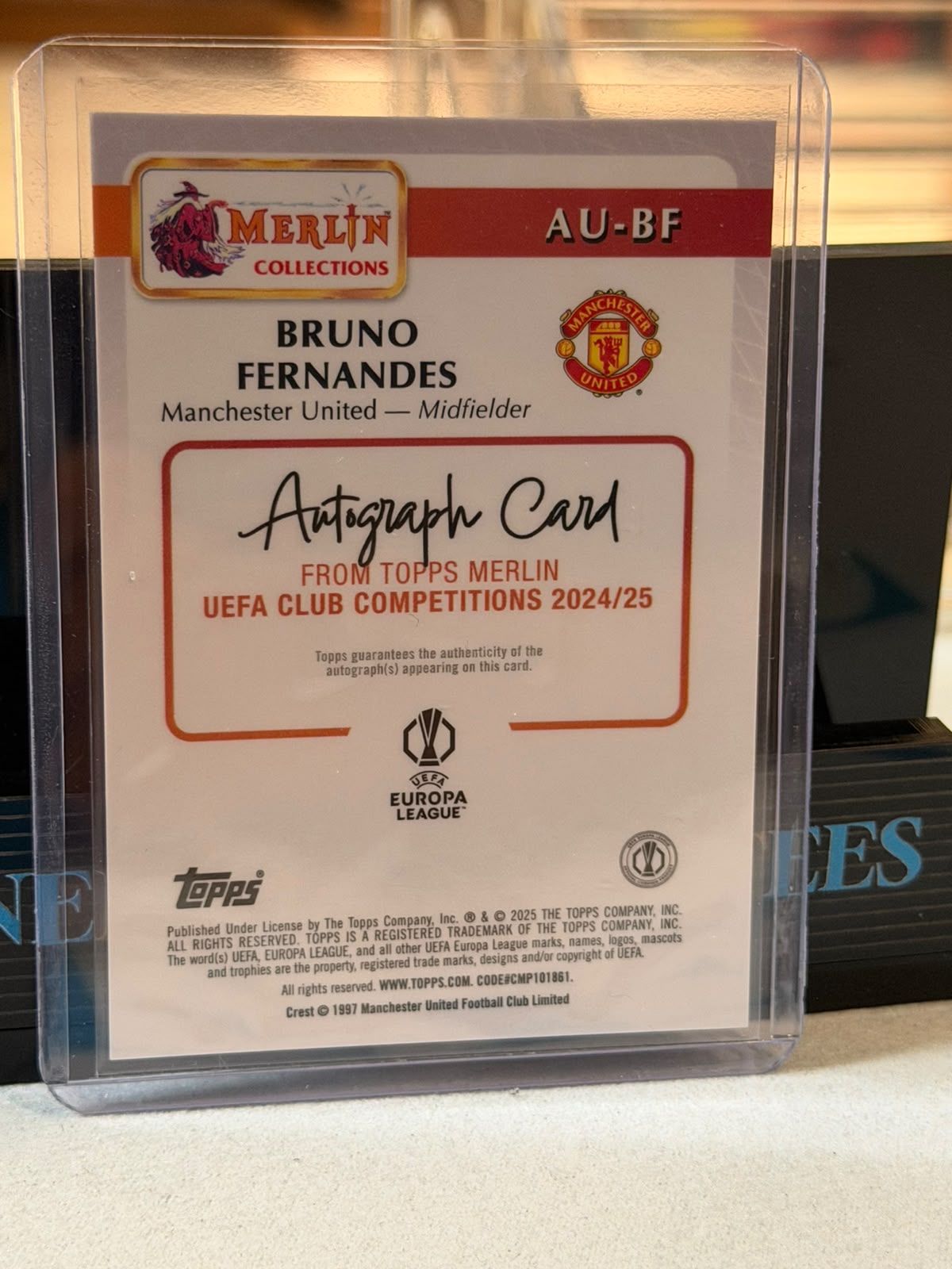 Bruno Fernandes 11/99 – Autograph (Green) Manchester United trading card, back