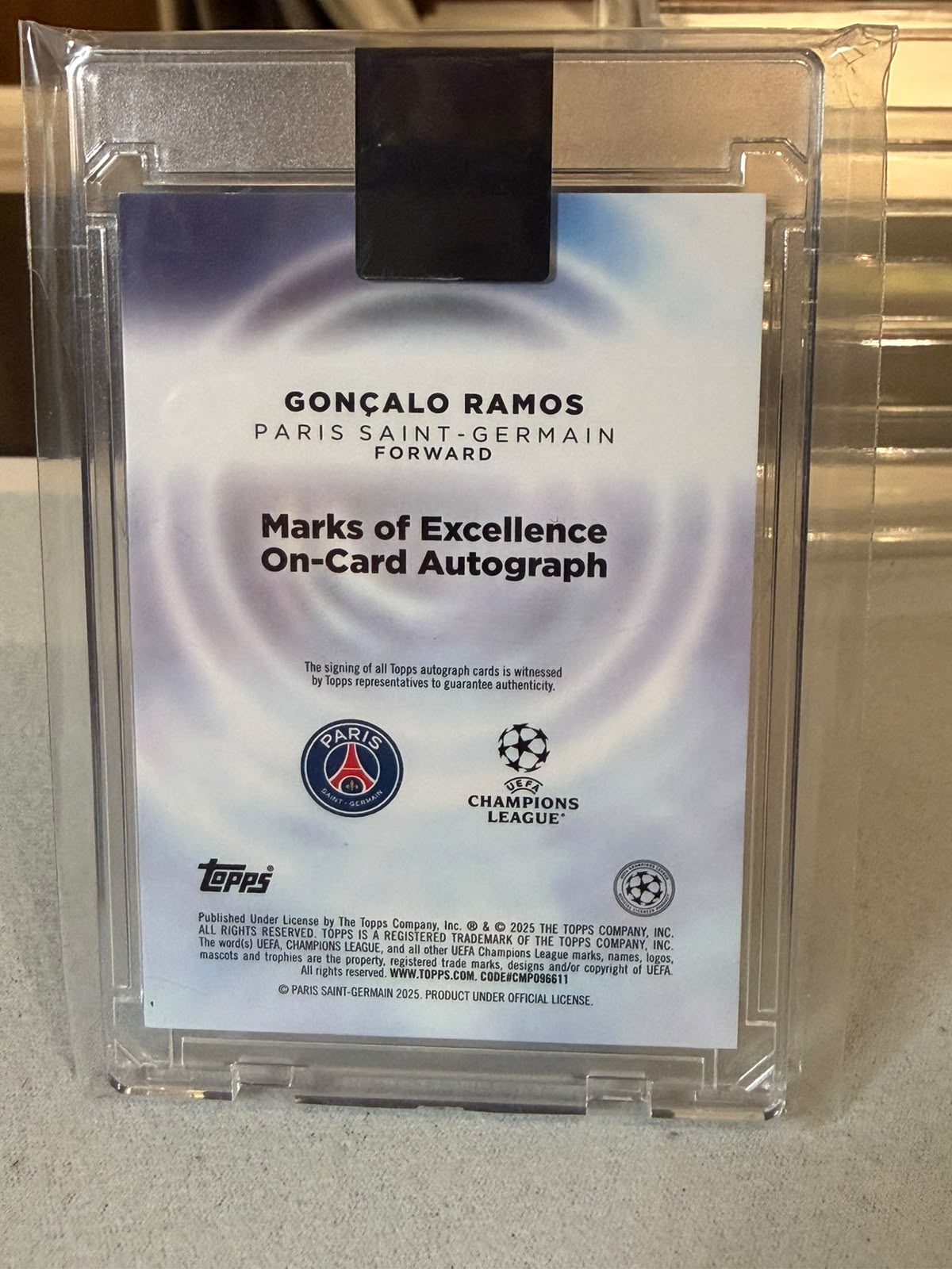 Goncalo Ramos 20/50 Marks of Excellence On-Card Autograph 2024/25 Topps UEFA – PSG trading card, back