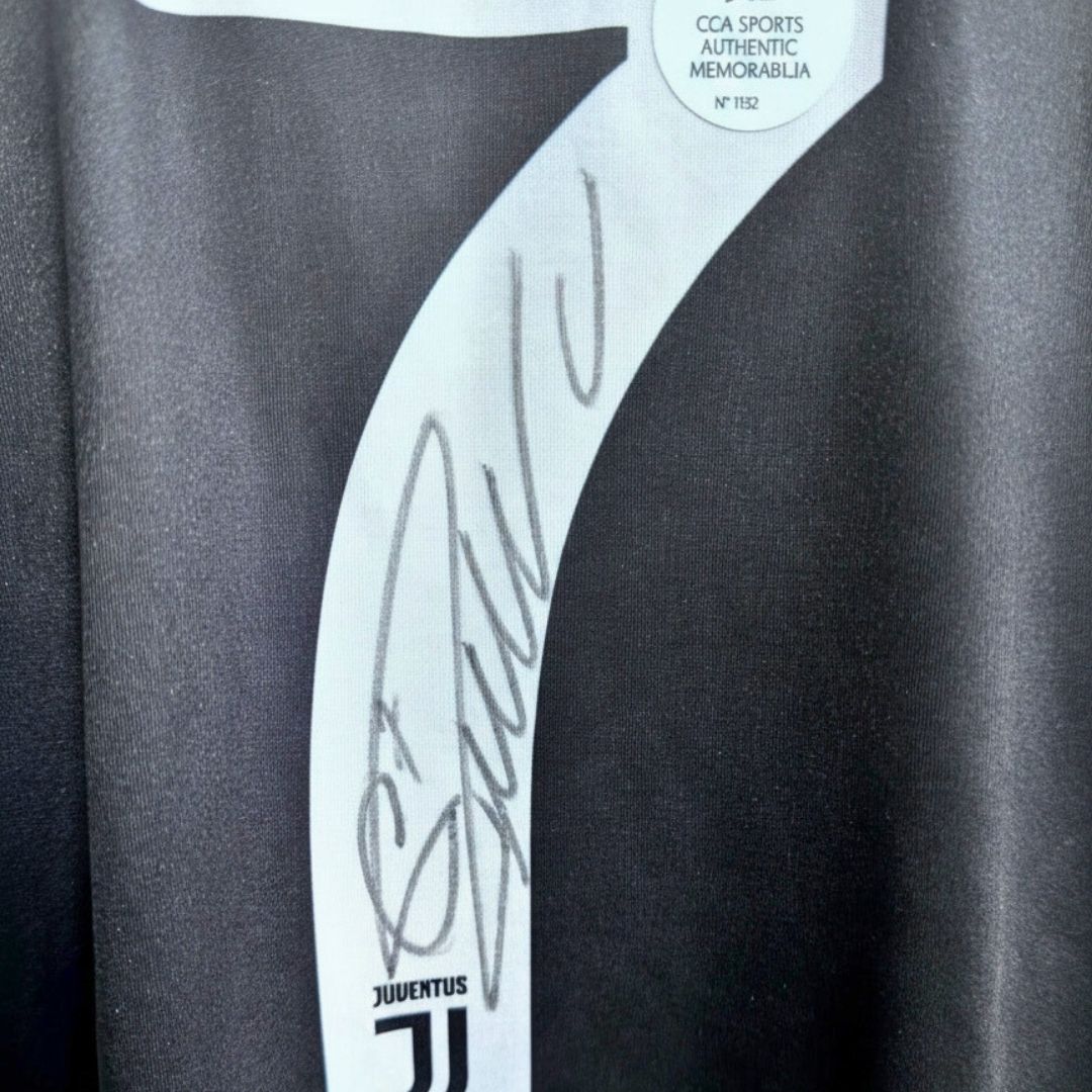 Juventus UCL 2019/20 Signed Shirt – Cristiano Ronaldo