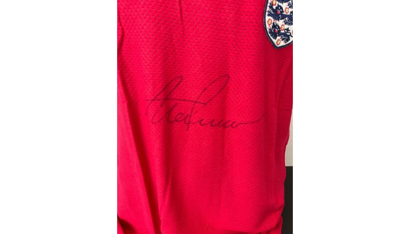 Alan Shearer Signed England Retro Shirt, signature detail