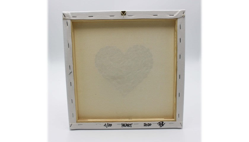 "Heart" by Alessandro Padovan — signature detail