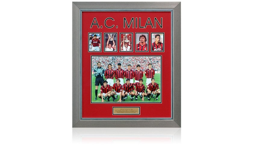 Close-up of the signatures on the AC Milan Legends presentation