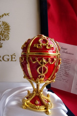 Fabergé Imperial egg, 24k gold plated, approx. 9 cm, front view