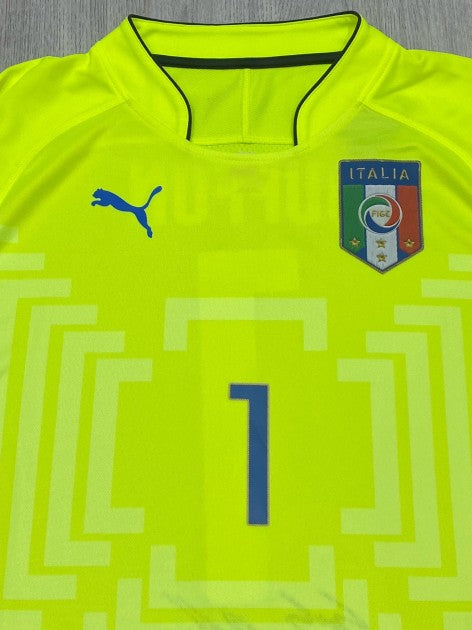 Gianluigi Buffon Signed Italy Shirt 2015, signature detail