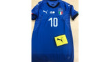 Lorenzo Insigne's Italy match shirt, full display