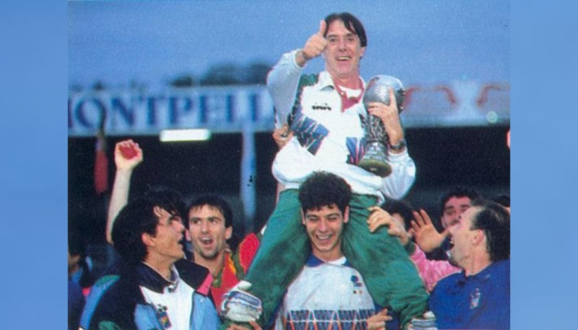 Italy U21 Trophy - Euro 1994, side view