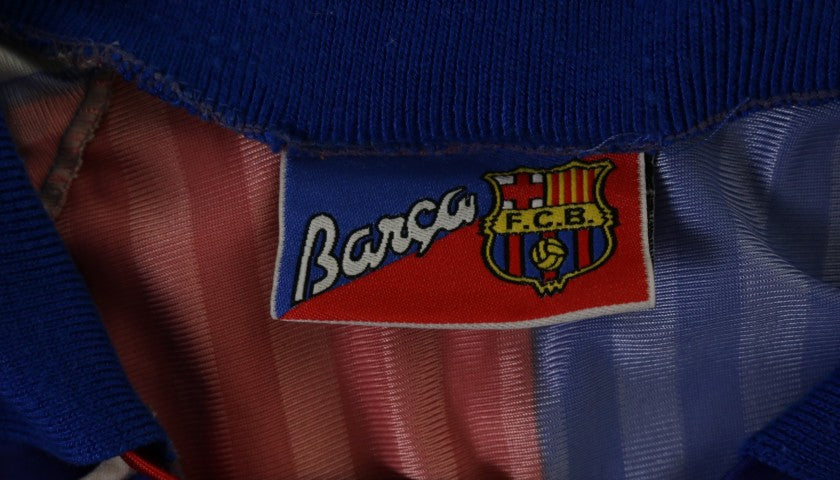 Michael Laudrup Signed Barcelona Shirt 1992/93, fabric wear detail