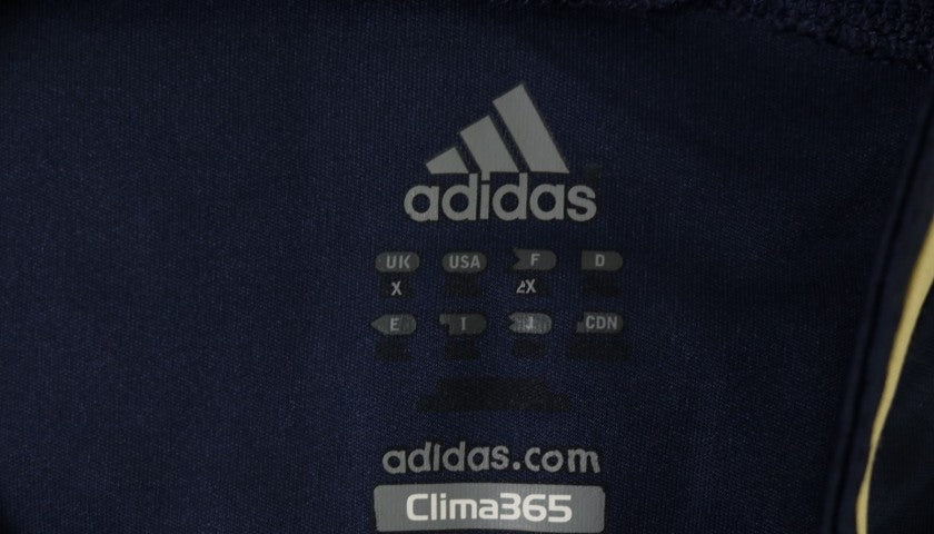 Raul Signed Real Madrid Shirt 2007/08, name lettering detail